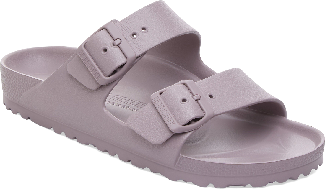 Quarter turn view Women&